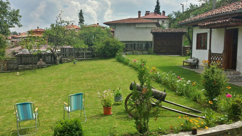 Mechta Guest House Koprivshtitsa Esterno foto