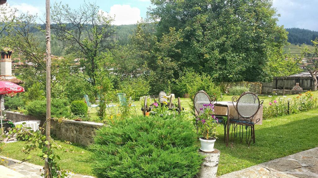 Mechta Guest House Koprivshtitsa Esterno foto