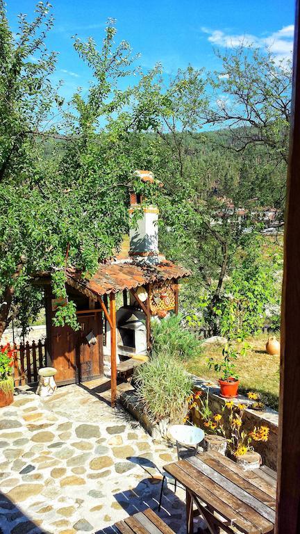 Mechta Guest House Koprivshtitsa Esterno foto
