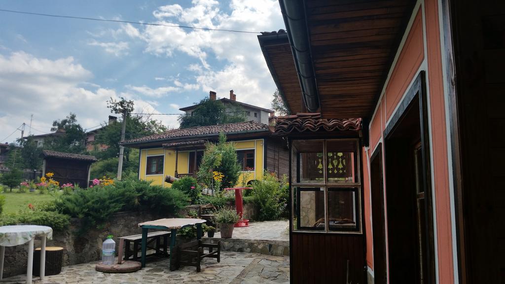 Mechta Guest House Koprivshtitsa Esterno foto