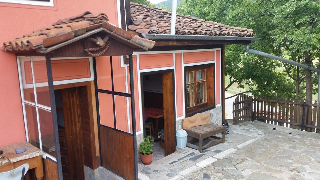 Mechta Guest House Koprivshtitsa Esterno foto